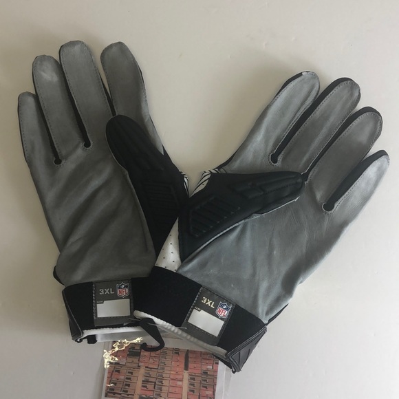 NIKE D-TACK 5 NFL PE PADDED LINEMAN GLOVES - Picture 2 of 4